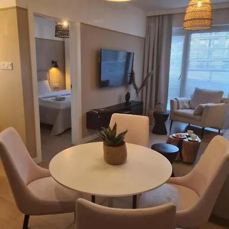 Natura Aqua Polanki 109 Apartment